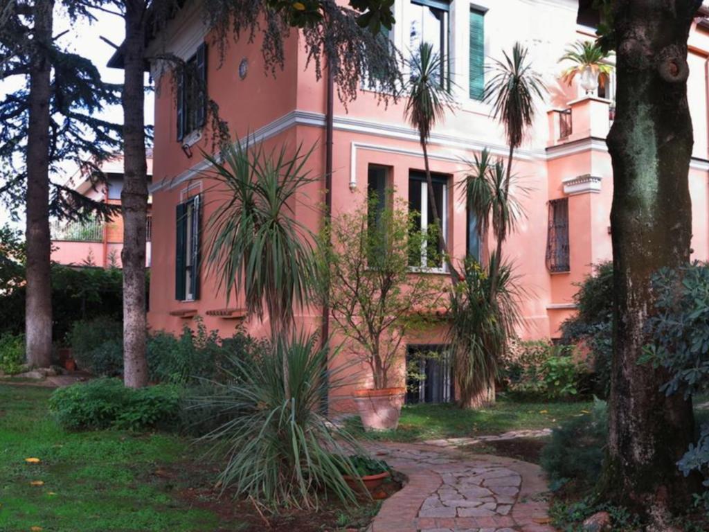 Villino Corbelli B&B Рим Экстерьер фото